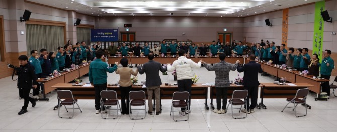 보성군은 농산물 지리적표시 제1호인‘보성녹차’와 국가중요농업유산 제11호로 지정된‘보성전통차농업’의 가치를 제고하고 차 산업의 제2 부흥기를 이루기 위한 움직임을 본격화 한다. 사진=보성군