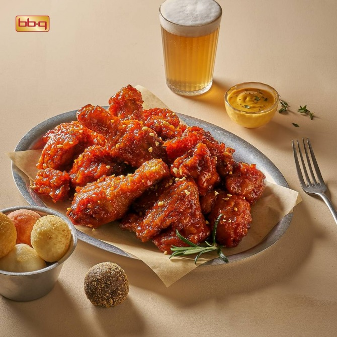 BBQ X 카카오톡 선물하기 인기 메뉴 할인 프로모션  /사진=BBQ