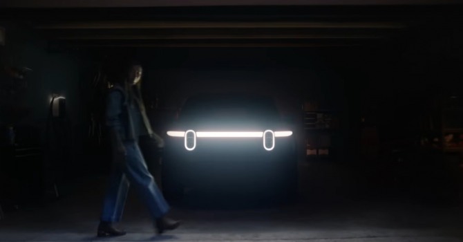 리비안 브랜드 신규 저가형 전기 SUV 모델 'R2' 티저 영상 캡처. 사진=리비안 