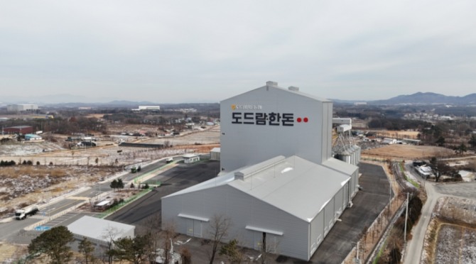 디에스피드 이천 배합사료공장 전경  /사진=도드람양돈서비스