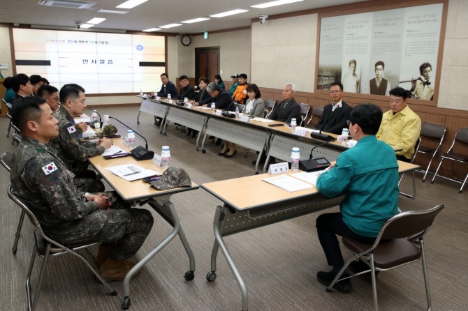 광주 광산구는 19일 오후 구청 2층 상황실에서 박병규 통합방위협의회의장 주재로 ‘2024년 광산구 통합방위회의'를 개최했다.사진=광주광산구청