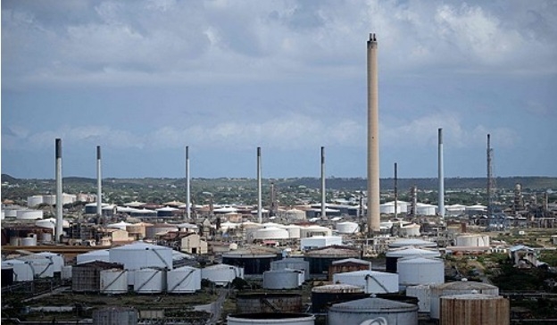 네덜란드 카리브에 있는 큐라소의 코르소유 정유 공장 전경     사진=AFP/연합뉴스