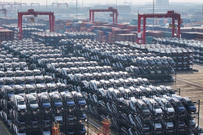 중국 전기차의 미국 및 유럽 수출이 감소하면서 아시아 시장으로 수출 물량을 늘리고 있다.  사진=연합뉴스/SCMP