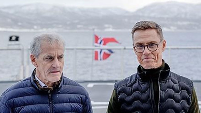 노르웨이의 요나스 가스 스퇴레 총리(왼쪽). 사진=연합뉴스/AP