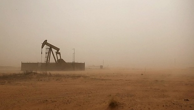 미국 텍사스주 미들랜드에서 펌프 잭이 석유를 끌어올리고 있다. 사진=로이터/연합뉴스