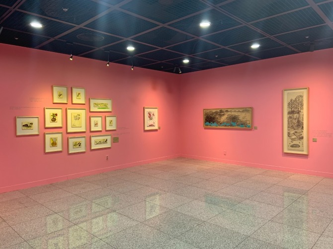 무지개 갤러리 전시장 이미지