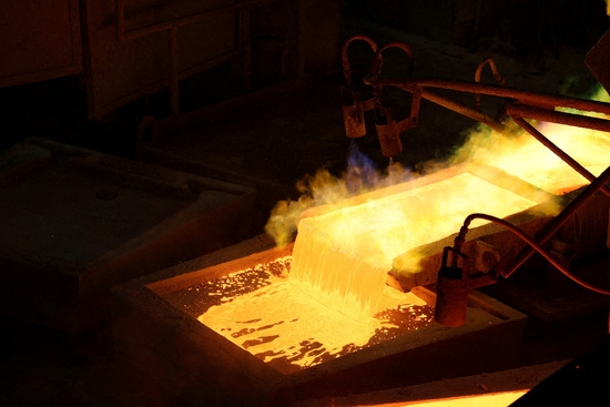 칠레 차그레스에 있는 광산업체 앵글로 아메리칸의 구리 제련 모습. 사진=로이터
