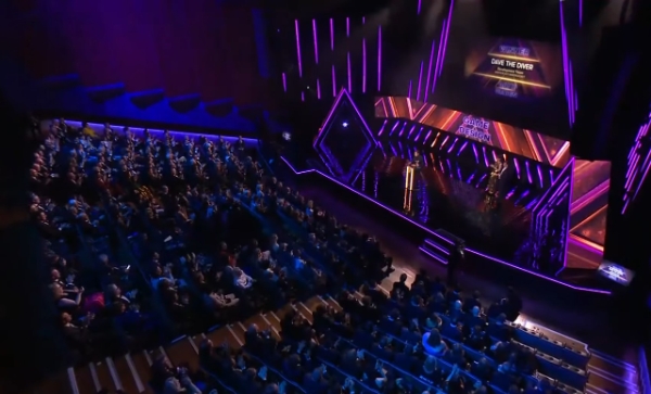 2024년 4월 11일 열린 '제20회 BAFTA 게임 어워드' 시상식에서 넥슨 '데이브 더 다이버'가 게임 디자인상을 수상했다. 사진=BAFTA 공식 유튜브 채널