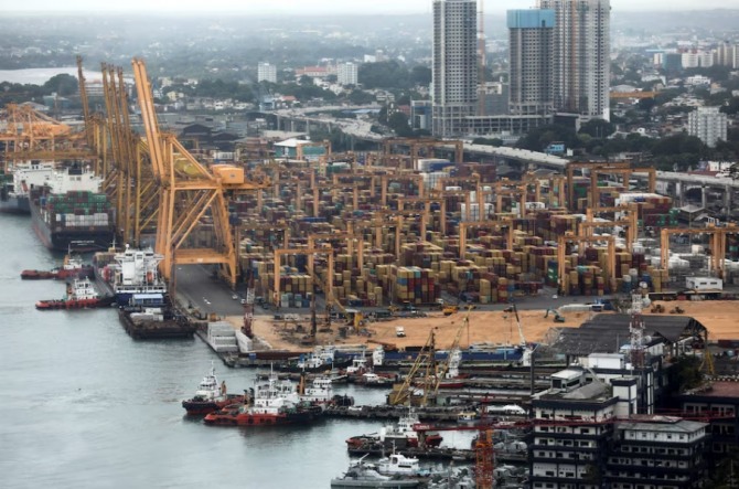 스리랑카 콜롬보 주요 항구의 전경. 스리랑카, 라오스 등 아시아 개발도상국들이 달러 약세에 부채 리스크가 심화되고 있다. 사진=로이터