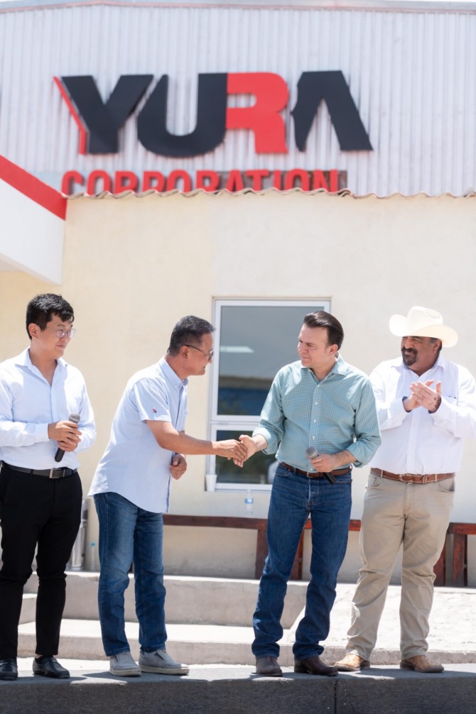 유라코퍼레이션이 멕시코 두랑고에 자동차 부품 공장을 완공하고 가동에 들어갔다.