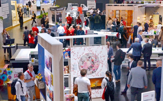 세계 최대 인쇄기술 박람회 '드루파'가 8년 만에 독일 뒤셀도르프에서 열렸다.