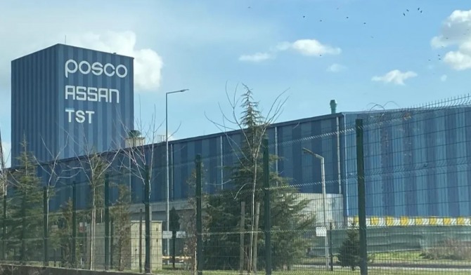 튀르키예 코카엘리의 포스코아산이 작년 대비 수출이 68% 급감한 것으로 알려졌다.