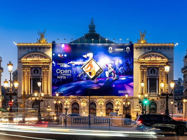 삼성전자가 프랑스 파리 오페라 가르니에에서 진행하고 있는 올림픽 옥외광고 모습. 사진=삼성전자 