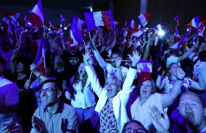 프랑스 극우 정당 총선 승리가 불러올 변화                   사진=로이터 