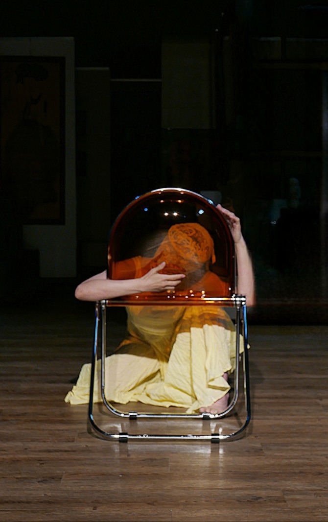 Myungsook Park Seoul Dance Theatre, Self-Portrait, 2024. Photograph ⓒ Eunbi Jung.