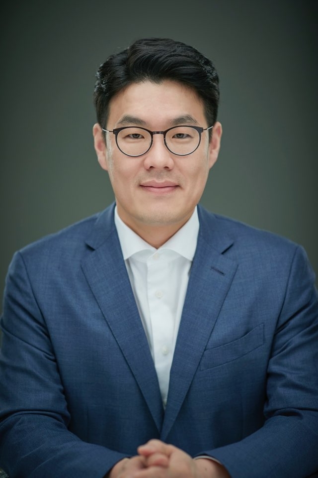 유영수(보훈무용예술협회 이사장)