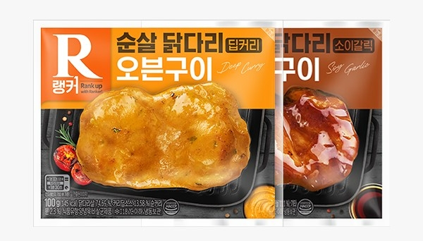 랭킹닭컴의 ‘랭커 순살 닭다리 오븐구이’가 차별화된 맛과 식감으로 주목받고 있다. / 사진=푸드나무