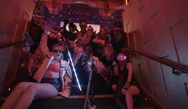 CD프로젝트레드는 '사이버펑크 2077'의 확장팩 '팬텀 리버티' 출시에 앞서 바르샤바, 쾰른, 도쿄, 베이징, 서울 등 총 8개 도시를 돌며 글로벌 투어를 진행했다. 사진=CD프로젝트레드 공식 유튜브 