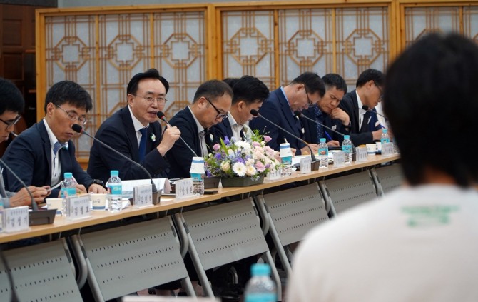 22일 시청사 대회의실에서 열린 나주시-더불어민주당 정책간담회 모습. 사진=나주시