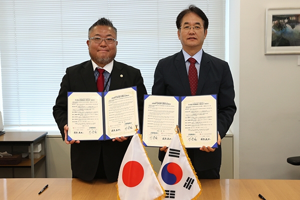 고양시-Vbest(베리베스트)법률사무소 업무협약 체결식. 사진=고양시
