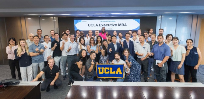 SK텔레콤에 미국 UCLA 최고경영자 과정 학생들이 방문했다. 사진=SK텔레콤