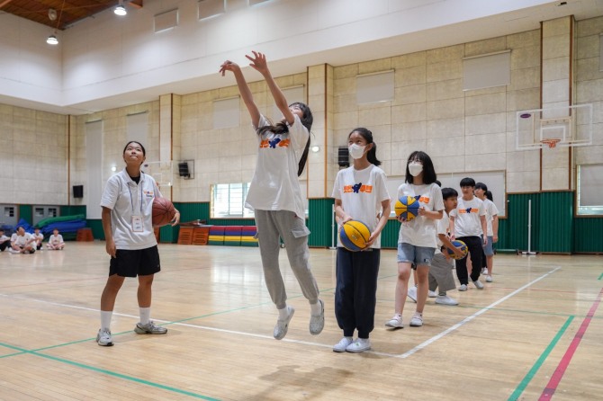 어린이 스포츠 복합 교육 프로그램 '렛츠무브(Let's Move!)' 수업. 사진=현대해상