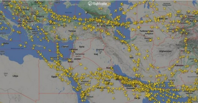 이란과 인근 카지노 정팔 상공의 항공 교통의 그래픽. 사진=로이터 