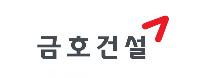 6일 금호건설은 지난해 4분기 매출액 5215억원·영업이익 55억원·당기순이익 13억원을 기록하며 흑자 전환했다고 밝혔다. 금호건설 CI. 사진=금호건설