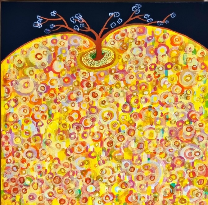 C-apple, 38×38cm, mixed media on Korean paper