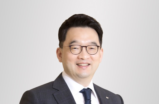 이우현 OCI홀딩스 대표이사 회장. 사진=OCI홀딩스