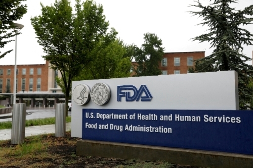 미국 식품의약국(FDA) 입구. 사진=로이터