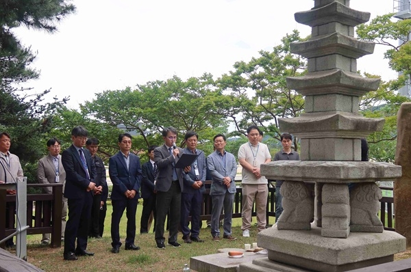 지난 21일 제103회 경마의 날에 마련된 말 위령제 모습. 사진=렛츠런파크 부산경남