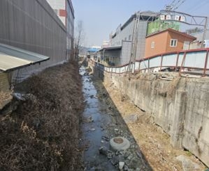 수해상습지 개선 사업이 진행된 경기도 남양주 용정천 모습. 사진=경기도