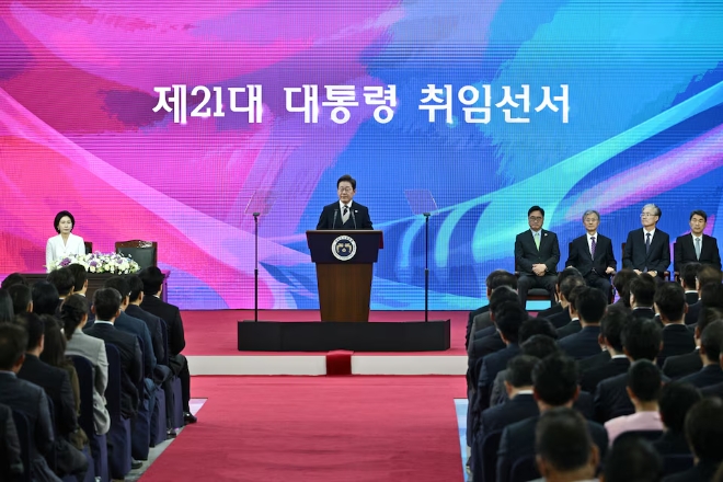 4일(현지시각) 서울 여의도 국회에서 열린 대통령 취임식에서 이재명 제21대 대통령이 취임 선서를 마친 뒤 연설하고 있다. 사진=로이터