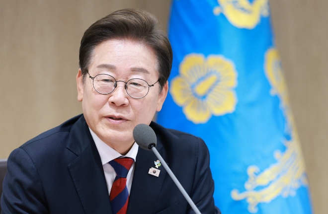 이재명 대통령이 5일 서울 용산 대통령실 청사에서 열린 국무회의에서 발언하고 있다. 사진=연합뉴스 