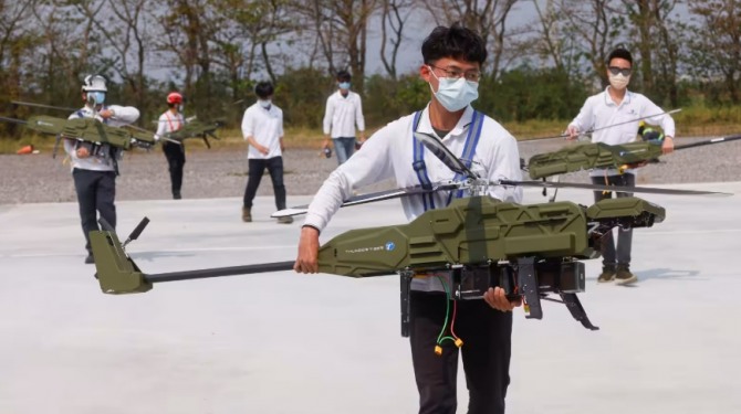 대만의 드론 산업은 성장하고 있지만, 기술 중심의 한 핵심 싱크탱크는 미국이 국내 산업 구축을 추진함에 따라 이 산업이 추위에 떨게 될 것을 우려하고 있다.  사진=로이터