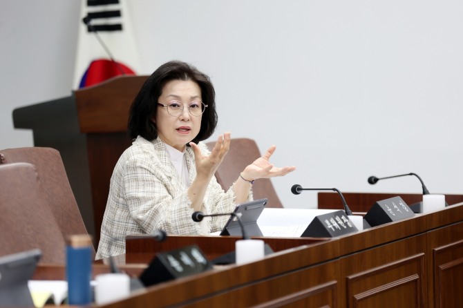 윤석경 시흥시의회 의원. 사진=시흥시의회