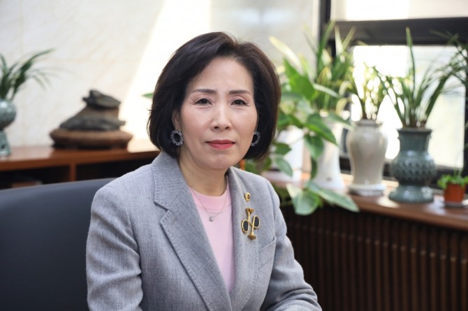 이숙자 서울시의회 운영위원장.사진=노춘호 기자