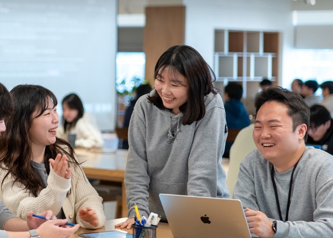 플렉스 테크 세션의 참석 대상은 AI 시대의 제품을 고민하는 프로덕트 매니저와 AI로 고객의 본질적인 문제를 해결하고 싶은 엔지니어 등이다. 이미지=플렉스 홈페이지 캡쳐 