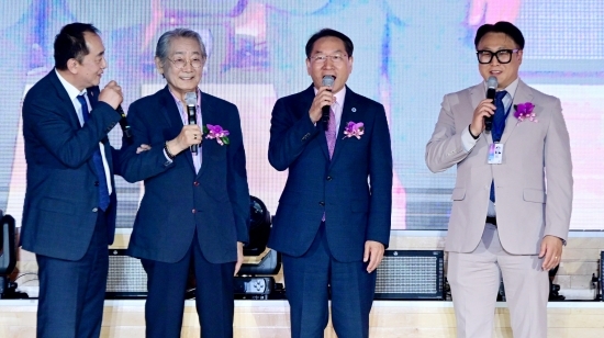 유정복 인천시장이 개막식 인사말 모습. 사진=인천시