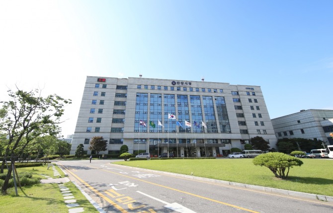 안양시청사 전경. 사진=안양시