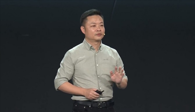 샤오펑 모터스의 회장 허샤오펑. 사진=Fast Technology
