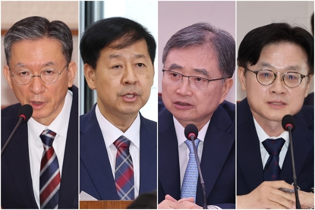 왼쪽부터 정성호 법무부 장관, 구윤철 기획재정부 장관, 조현 외교부 장관, 김정관 산업통상자원부 장관의 모습. 사진=연합뉴스