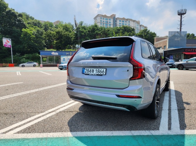 볼보 XC90 후면부. 사진=나연진 기자