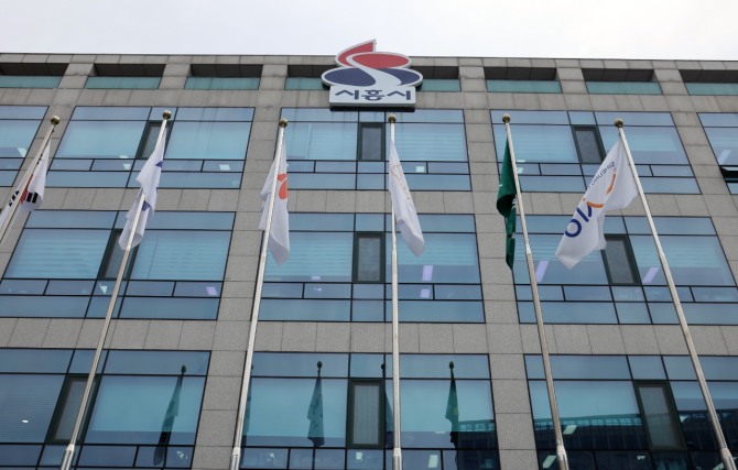 시흥시청사. 사진=이관희 기자