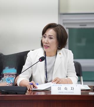 지난 6일 이숙자 서울시의회 운영위원장이 국회 세미나에 참석해 발언하고 있다. 사진=서울시의회