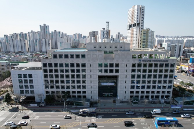 부평구청 청사 전경.    사진=부평구