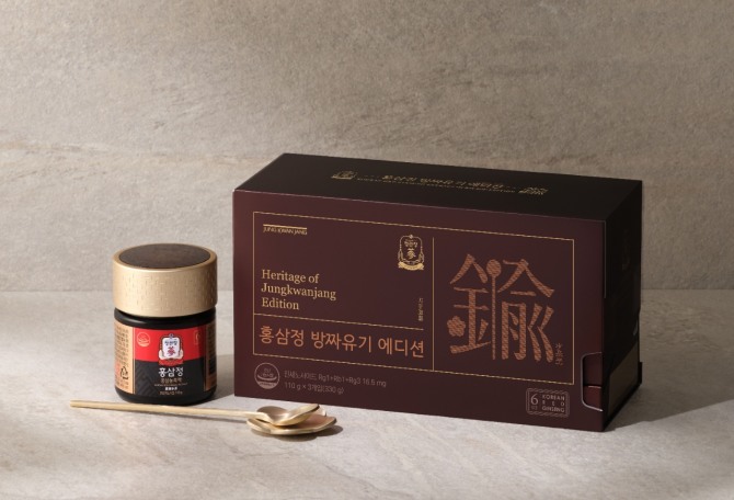 정관장 ‘홍삼정 방짜유기 에디션’. 사진=KGC인삼공사