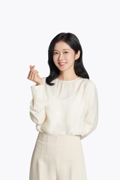 휴온스엔은 건기식 모델로 장나라를 발탁했다고 10일 밝혔다. 사진=휴온스엔
