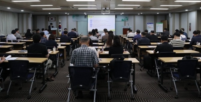중소기업중앙회가 지난 17일 서울 여의도 중소기업중앙회에서 '조합추천 구매제도 설명회'를 개최했다. 사진=중기중앙회